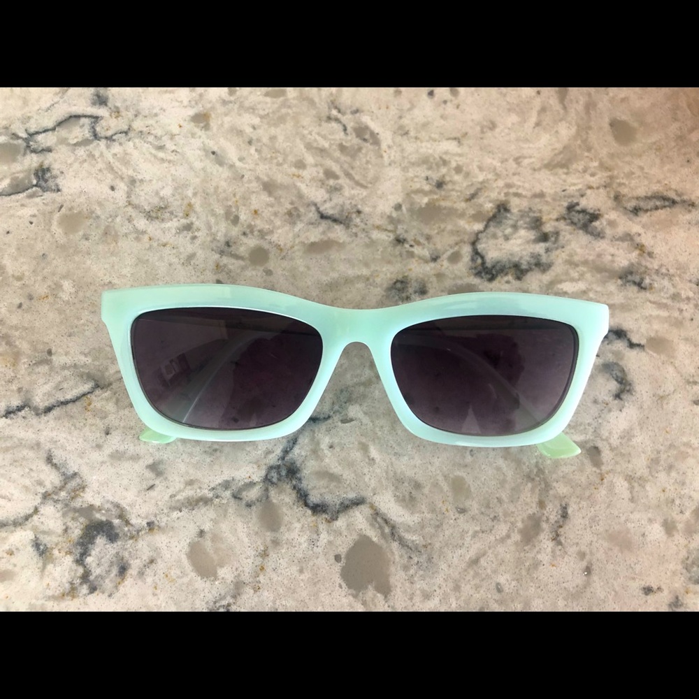 Sunnies